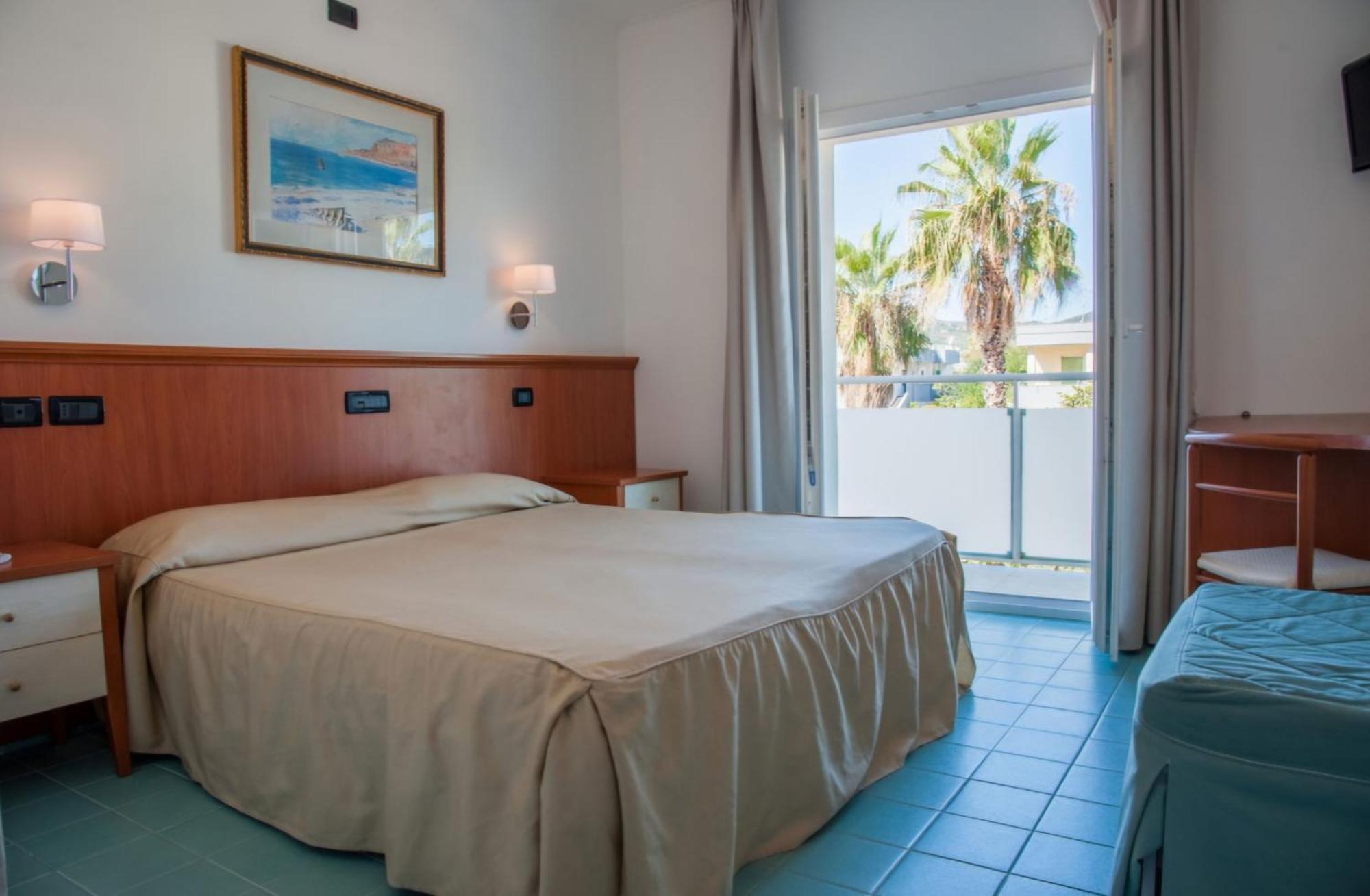 Donnarumma Hotel Casal Velino Exterior photo